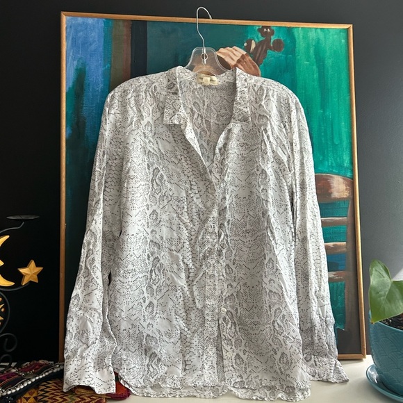 Cloth & Stone White and Gray Patterned Blouse M - Picture 15 of 16
